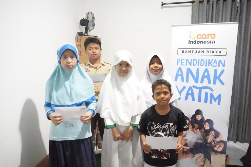 bantuan pendidikan anak yatim