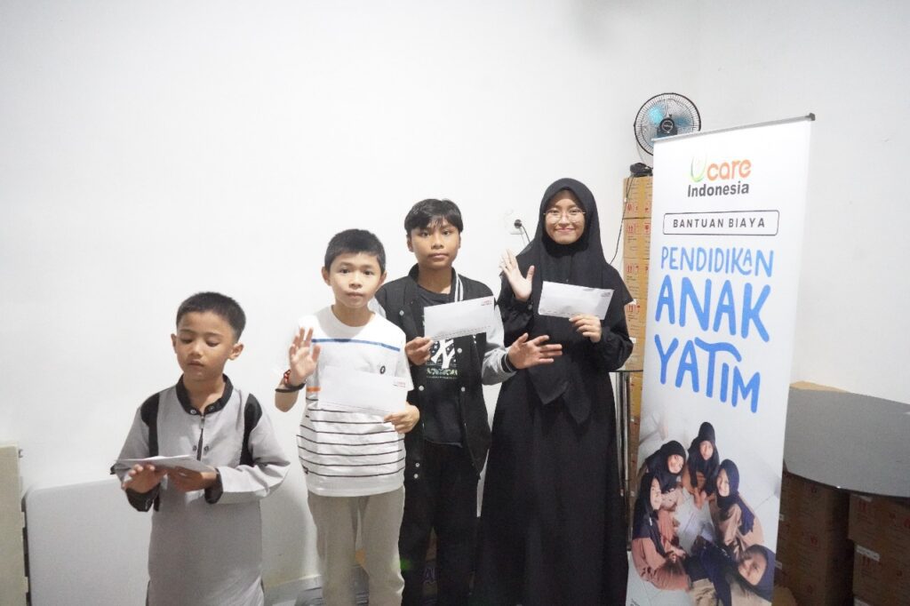 bantuan pendidikan anak yatim
