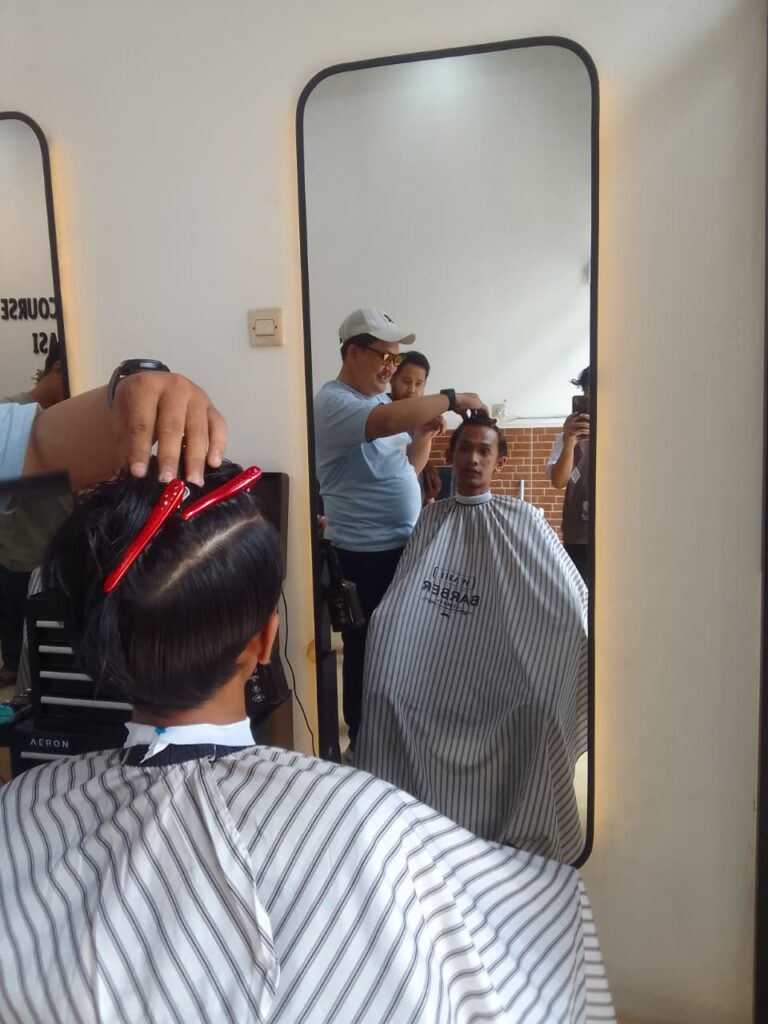 pelatihan barber