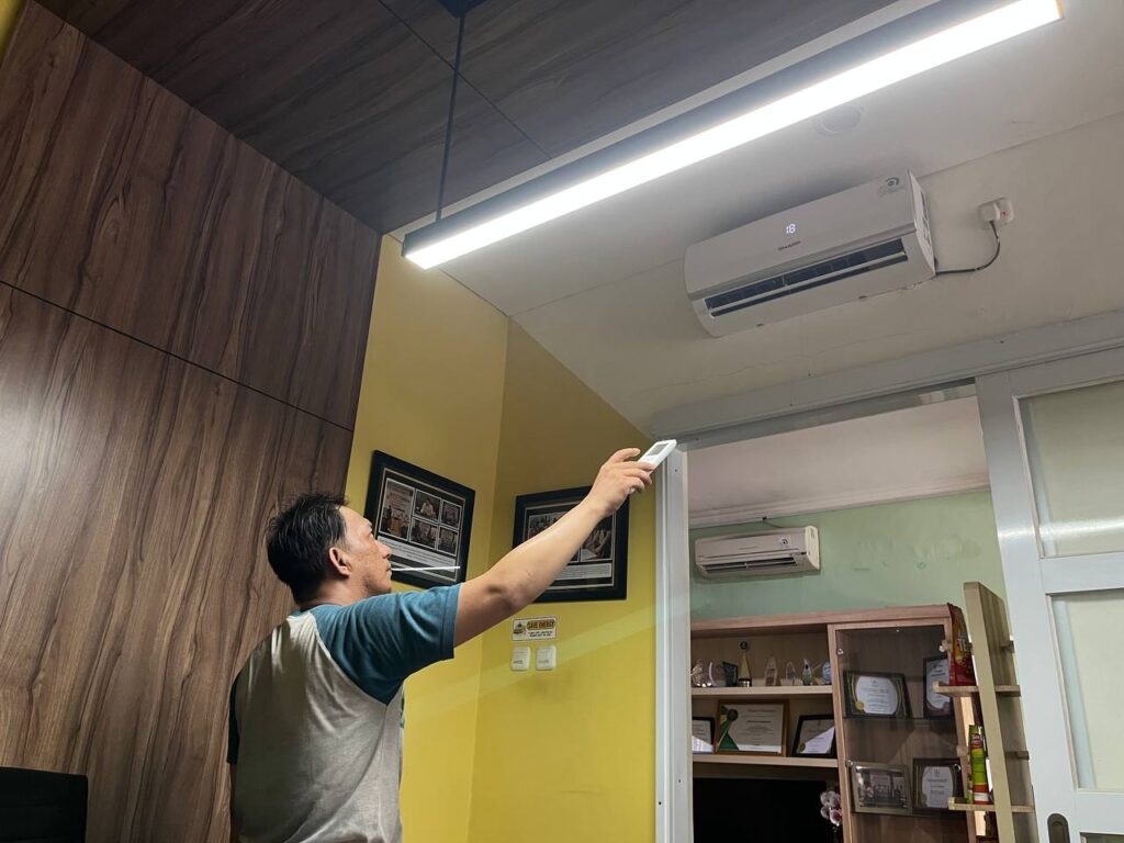 implementasi hasil pelatihan service AC