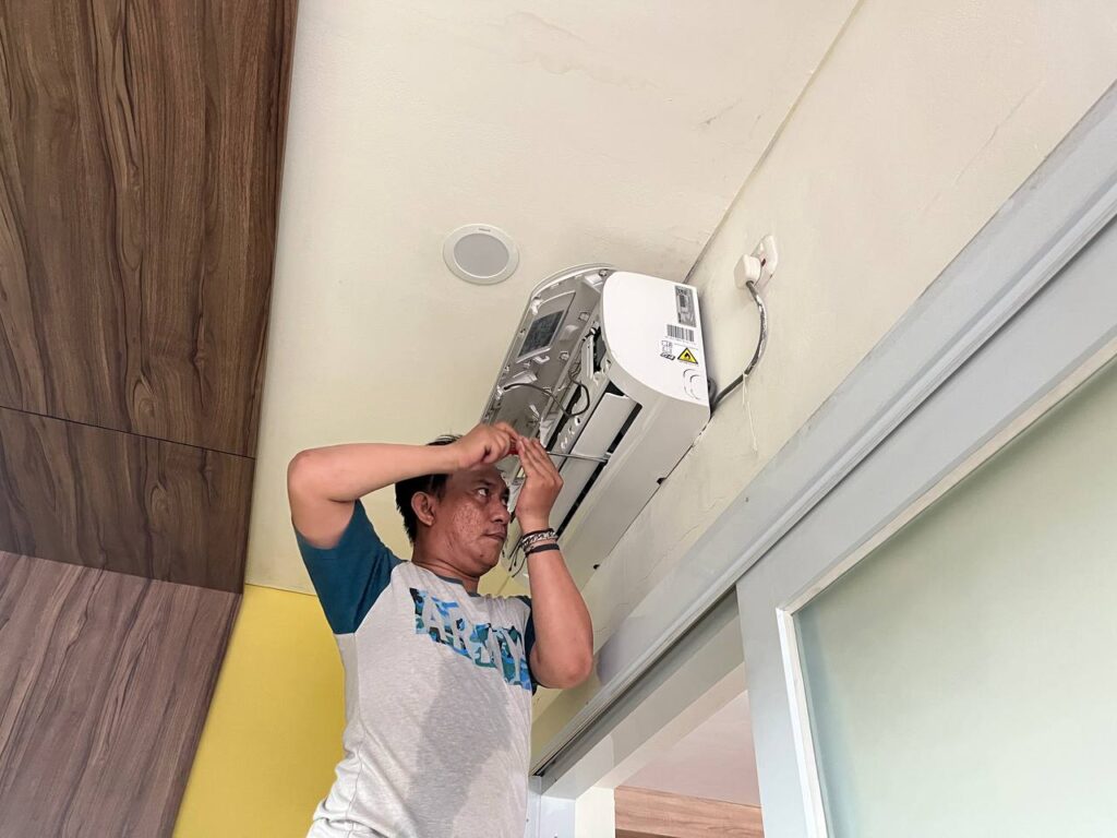 implementasi hasil pelatihan service AC