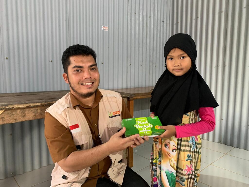 paket fidyah ke Kampung Pemulung