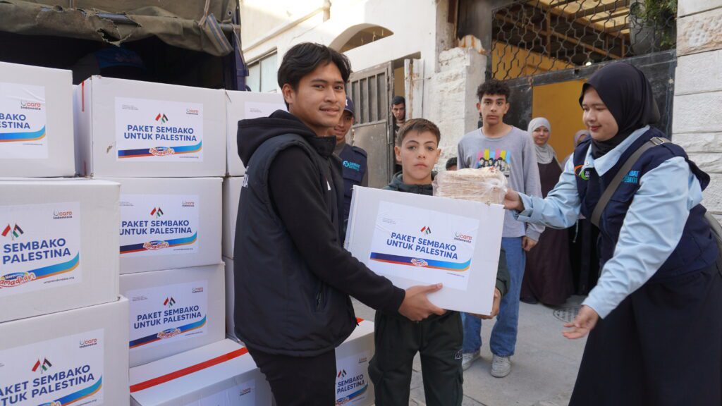 paket sembako untuk Palestina
