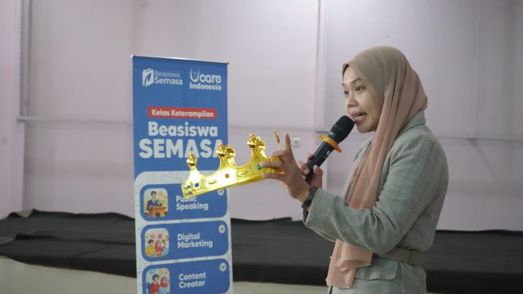 kelas public speaking Beasiswa SEMASA