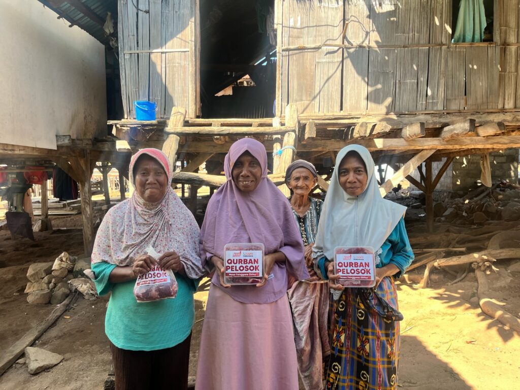 Penyembelihan dan distribusi qurban pelosok di NTT