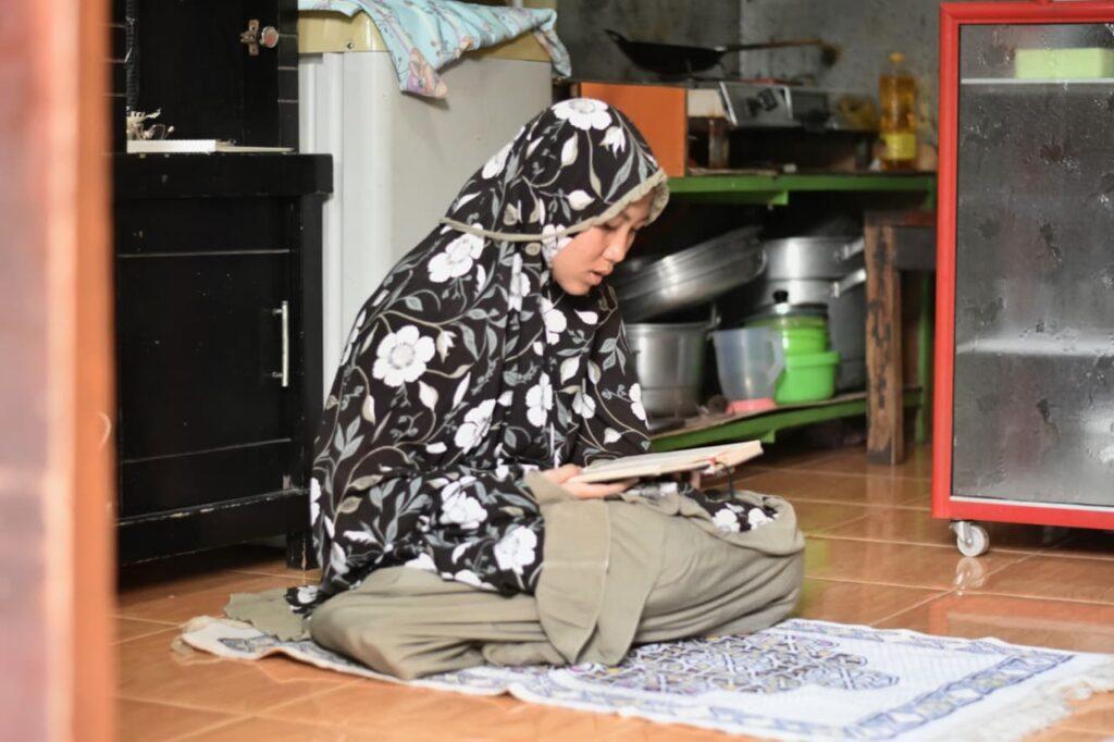 bantuan pendidikan yatim untuk Hafiyyah