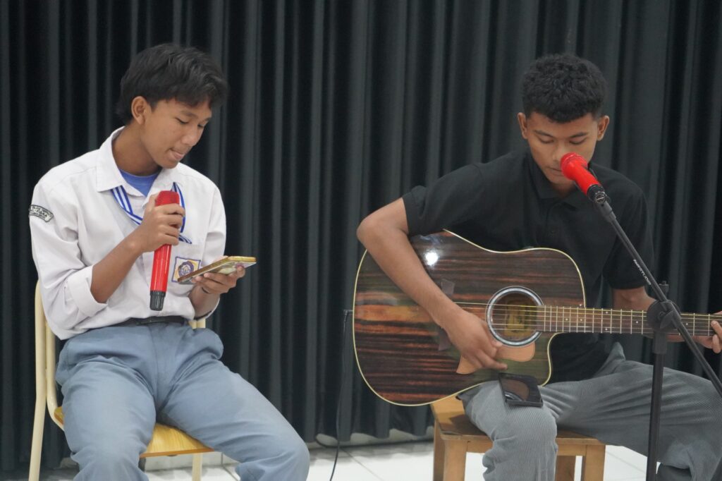 Wisuda Beasiswa SEMASA