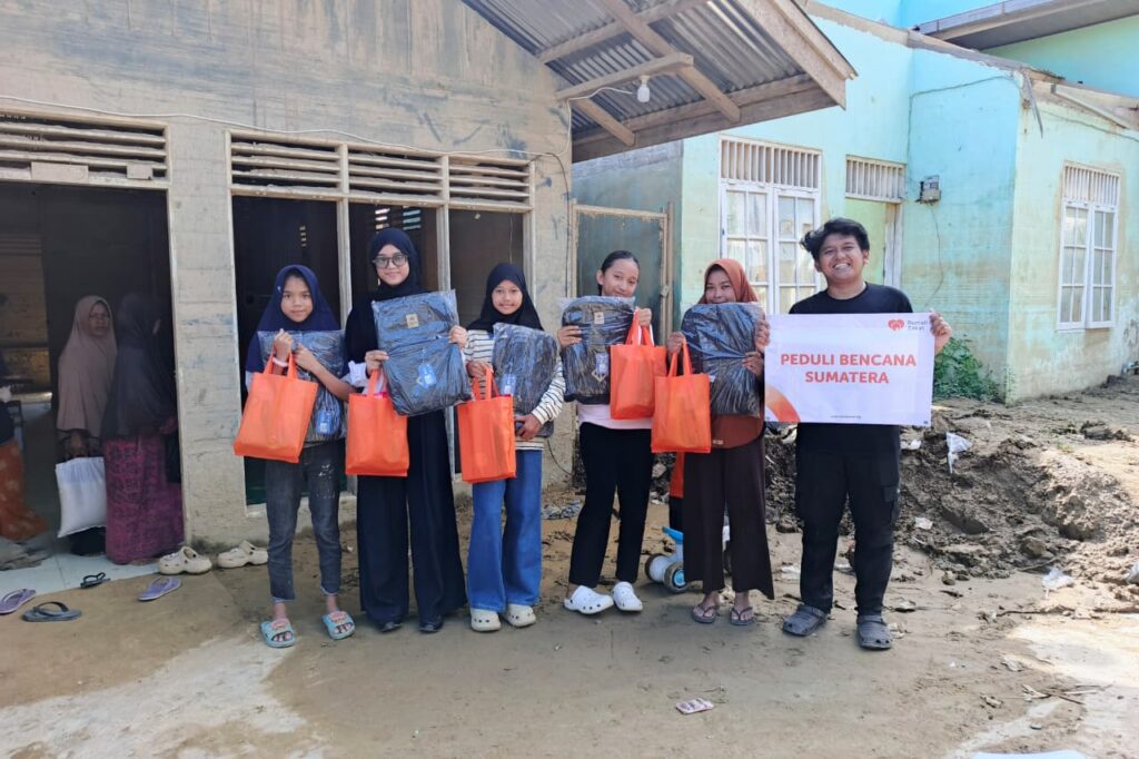 perlengkapan Sekolah untuk Penyintas Bencana Aceh Tamiang