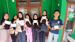 Penyaluran Bantuan dan Pembinaan