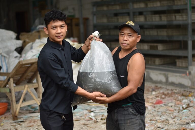 Zakat untuk Bantuan Modal