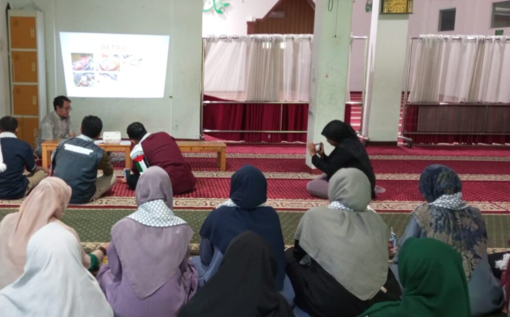 Pembinaan bagi Penerima Beasiswa