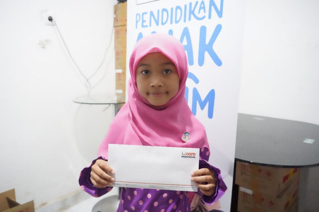 bantuan pendidikan anak yatim