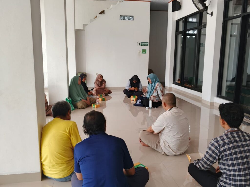 edukasi mengenai bank sampah