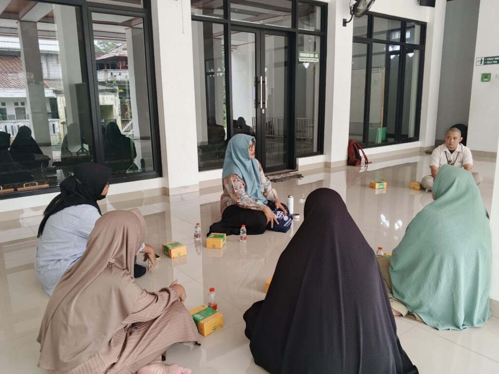 edukasi mengenai bank sampah