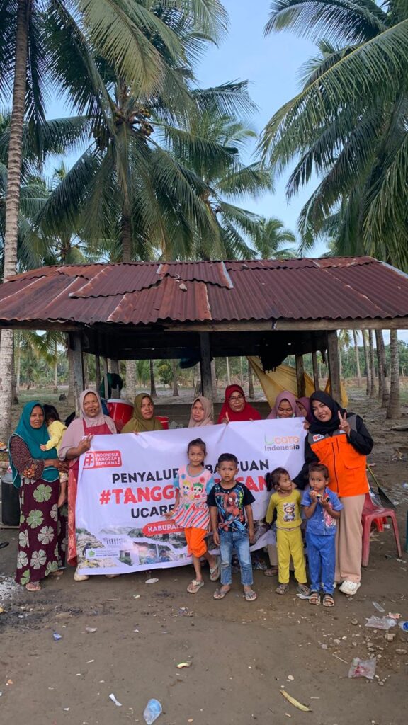 Bantuan untuk korban banjir dan tanah longsor