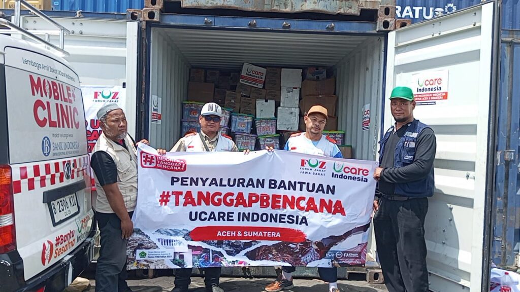 Pengiriman bantuan bencana Sumatera