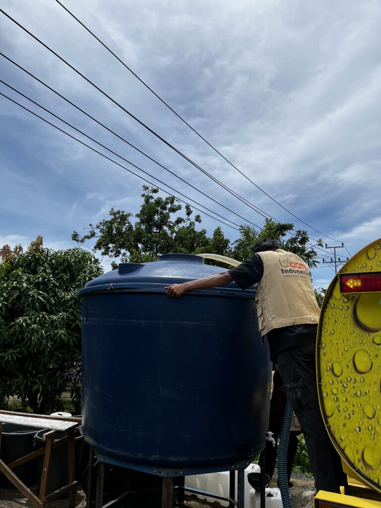 bantuan air bersih untuk korban bencana Sumatera