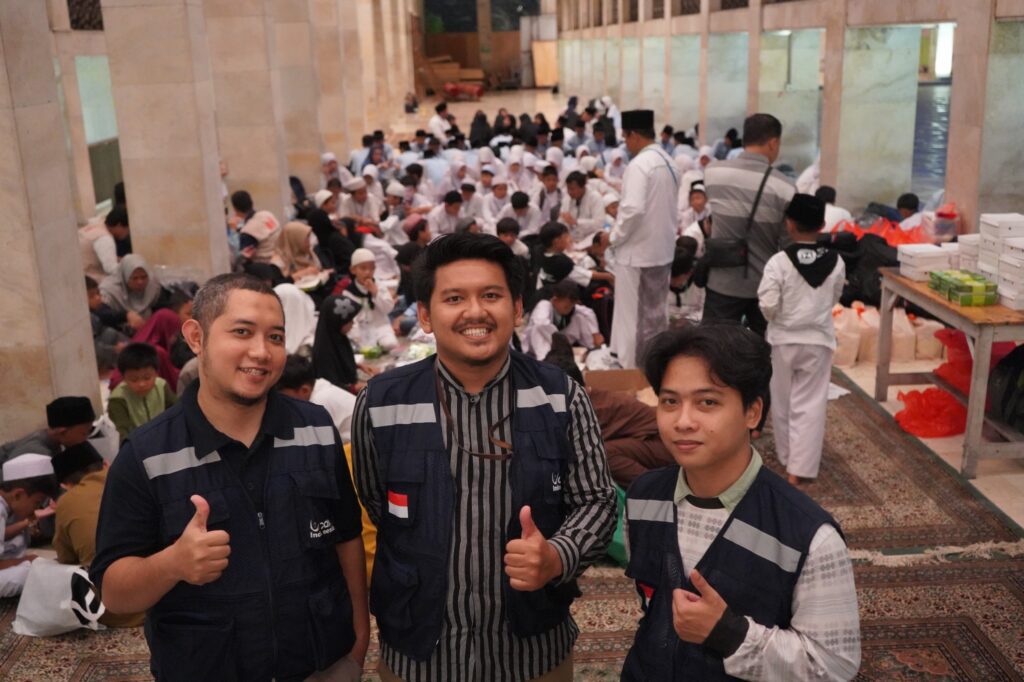 penyaluran paket ifthar di Masjid Istiqlal