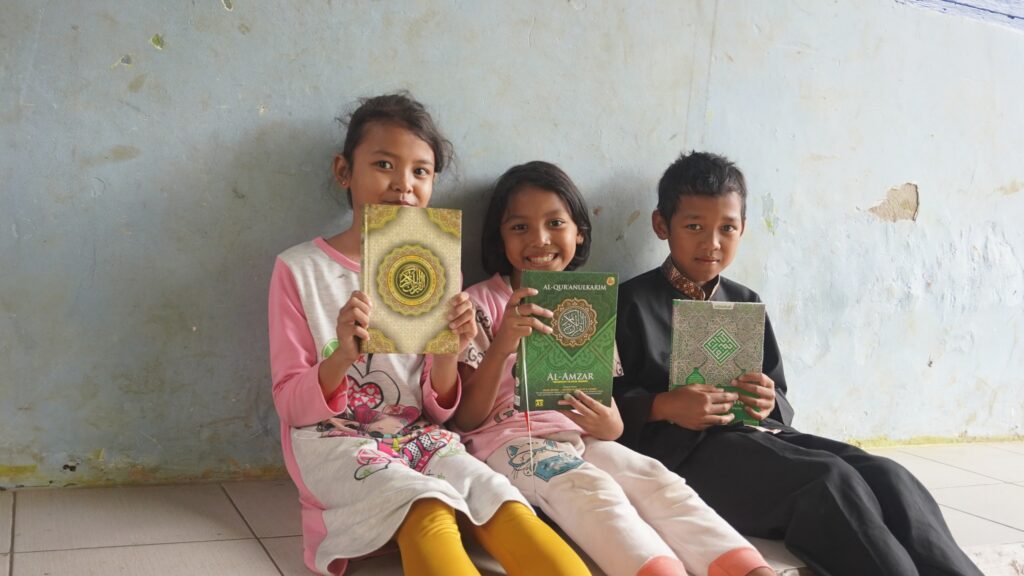 Penyaluran Paket Sembako Mulia Ramadan