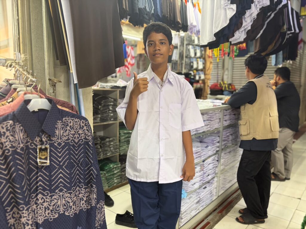Bantuan perlengkapan pendidikan